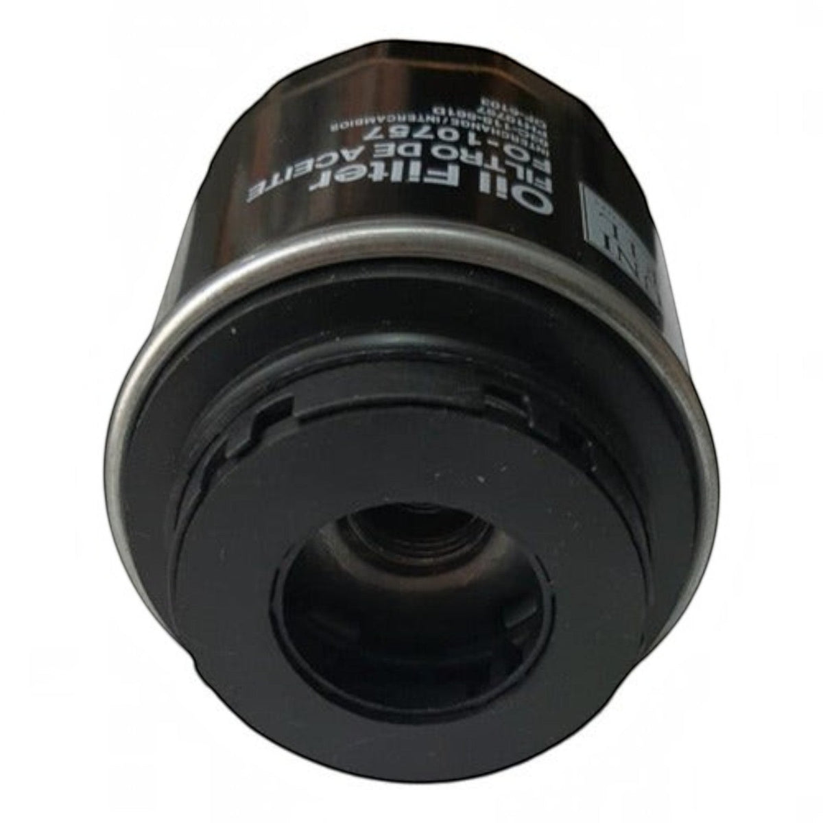 Filtro de aceite KENAI´S COM para Audi A3, modelo FO-10757 con carcasa metálica negra y base de sellado