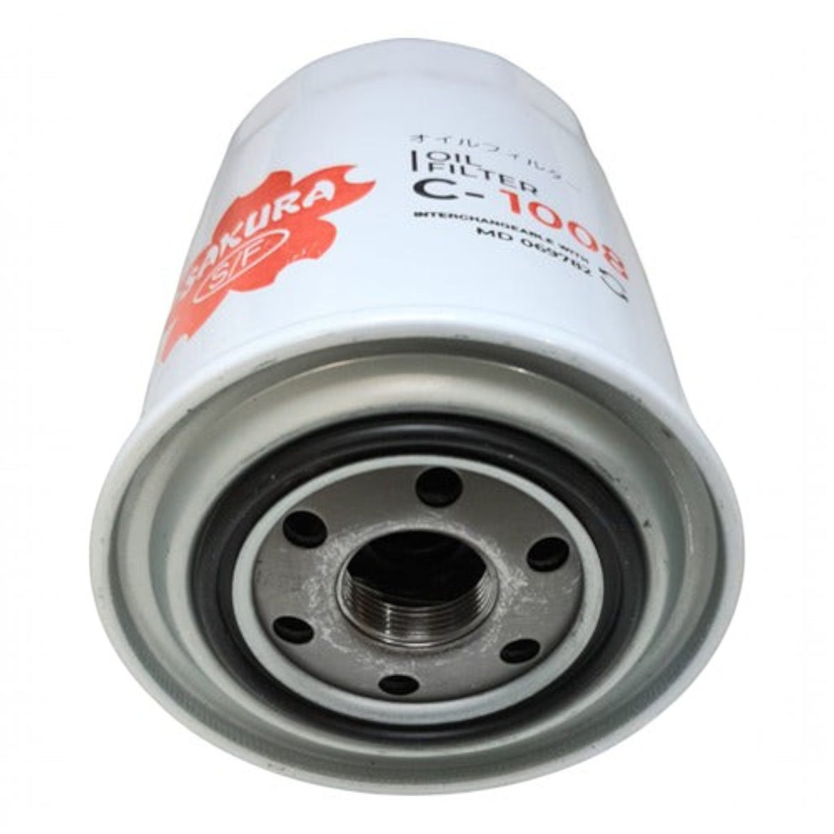 Filtro de aceite Sakura C-1008 para Solati H350 2.5 TDI de KENAI´S COM, diseño cilíndrico blanco con sello de goma.