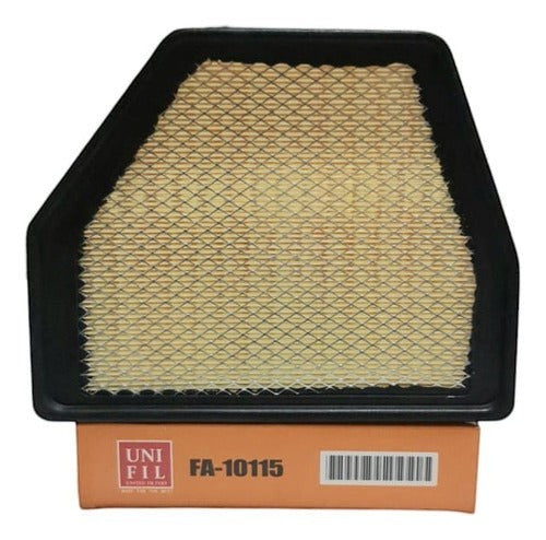 Filtro de aire para motor marca Unifil de KENAI´S COM para Chevrolet Captiva 2.4L, diseño rectangular con malla
