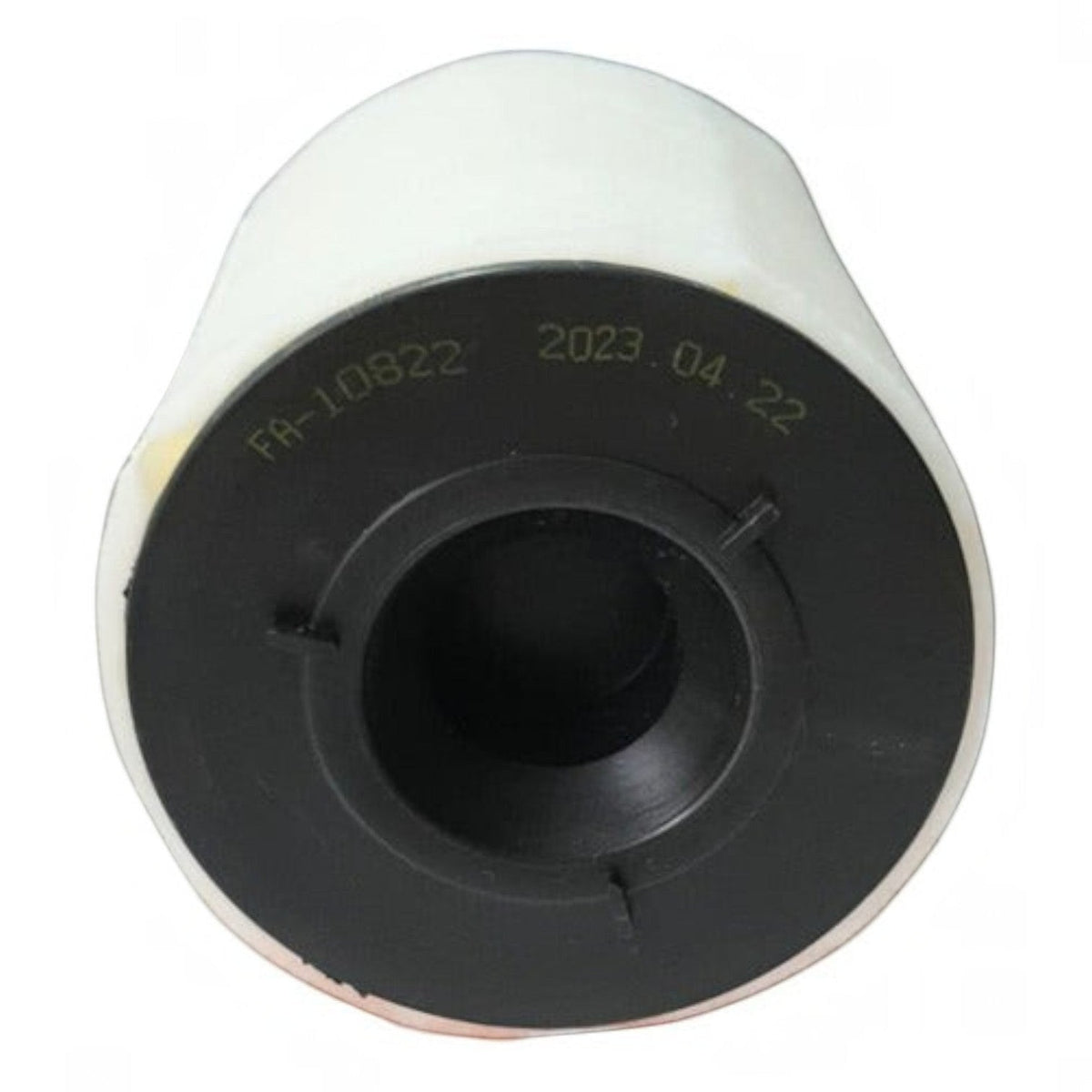Filtro de aire KENAI´S COM modelo FA-10822 para motor Vento 1.5L TDI, diseño cilíndrico con base negra