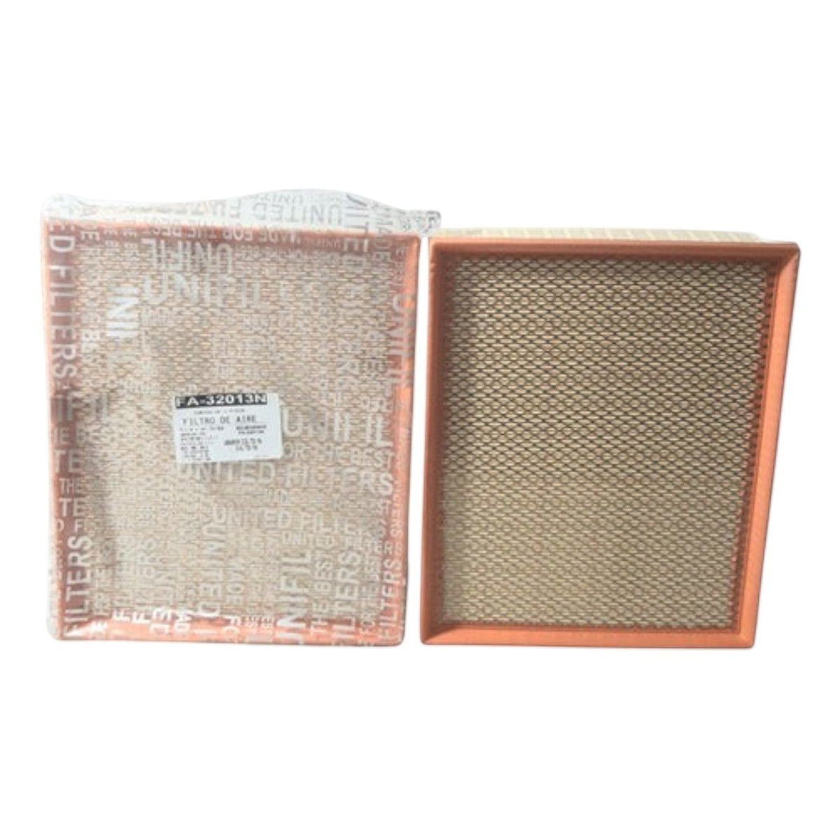 Filtro de aire para VW Amarok 2.0L TDI de KENAI´S COM, diseño rectangular con marco naranja y medio filtrante beige.