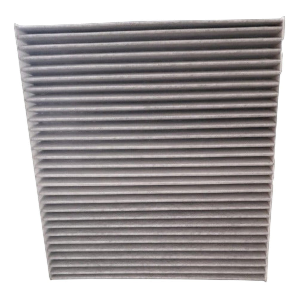 Filtro de cabina con carbón activado KENAI´S COM para Jetta 1.4L Turbo MK7, diseño rectangular plisado en color gris.