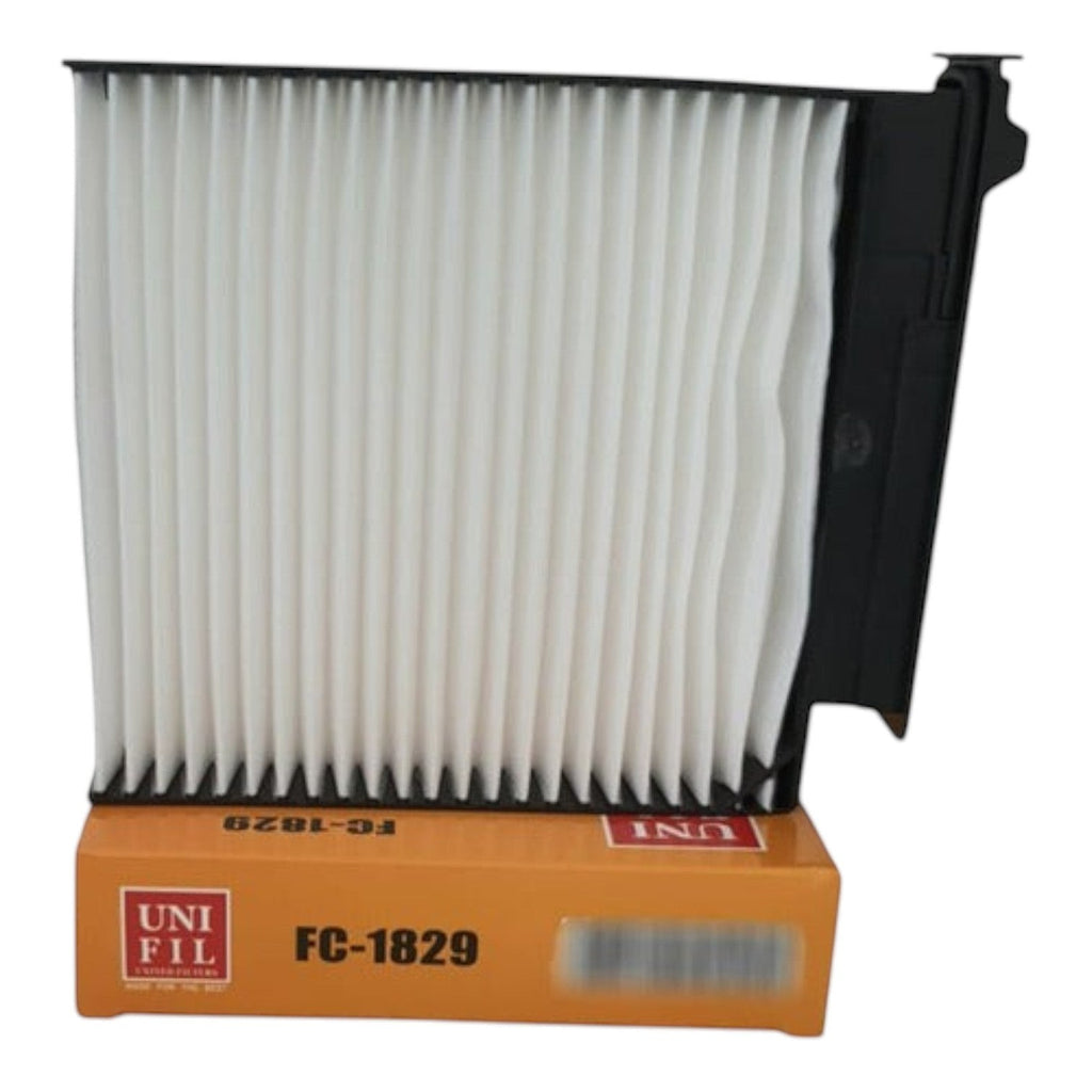 Filtro de combustible blanco y negro de KENAI´S COM para Renault Duster, modelo FC-1829 con su caja original.