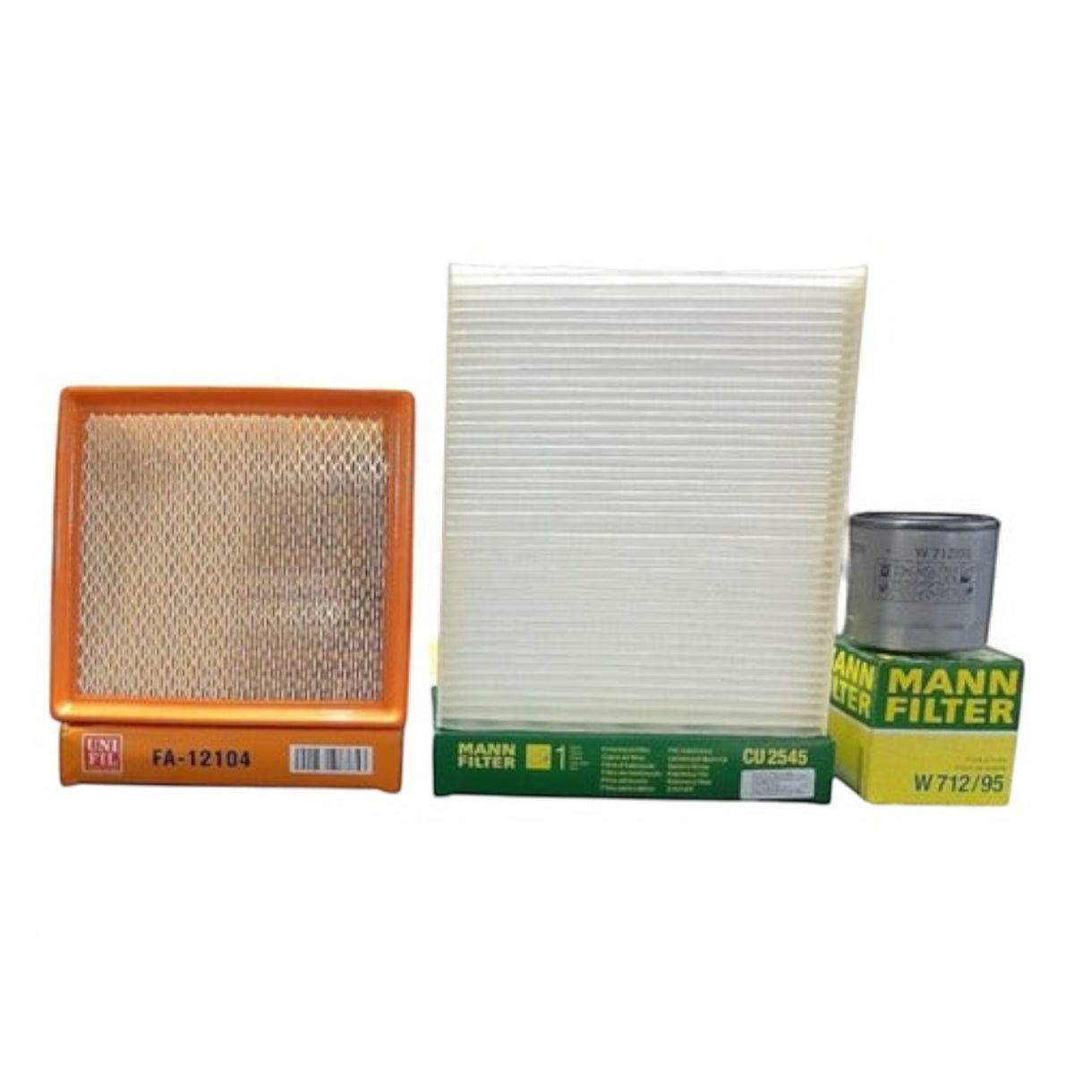 Kit de filtros KENAI´S COM para Seat Ibiza 2022 1.6L, incluye filtro de aire, cabina y aceite de marcas premium.